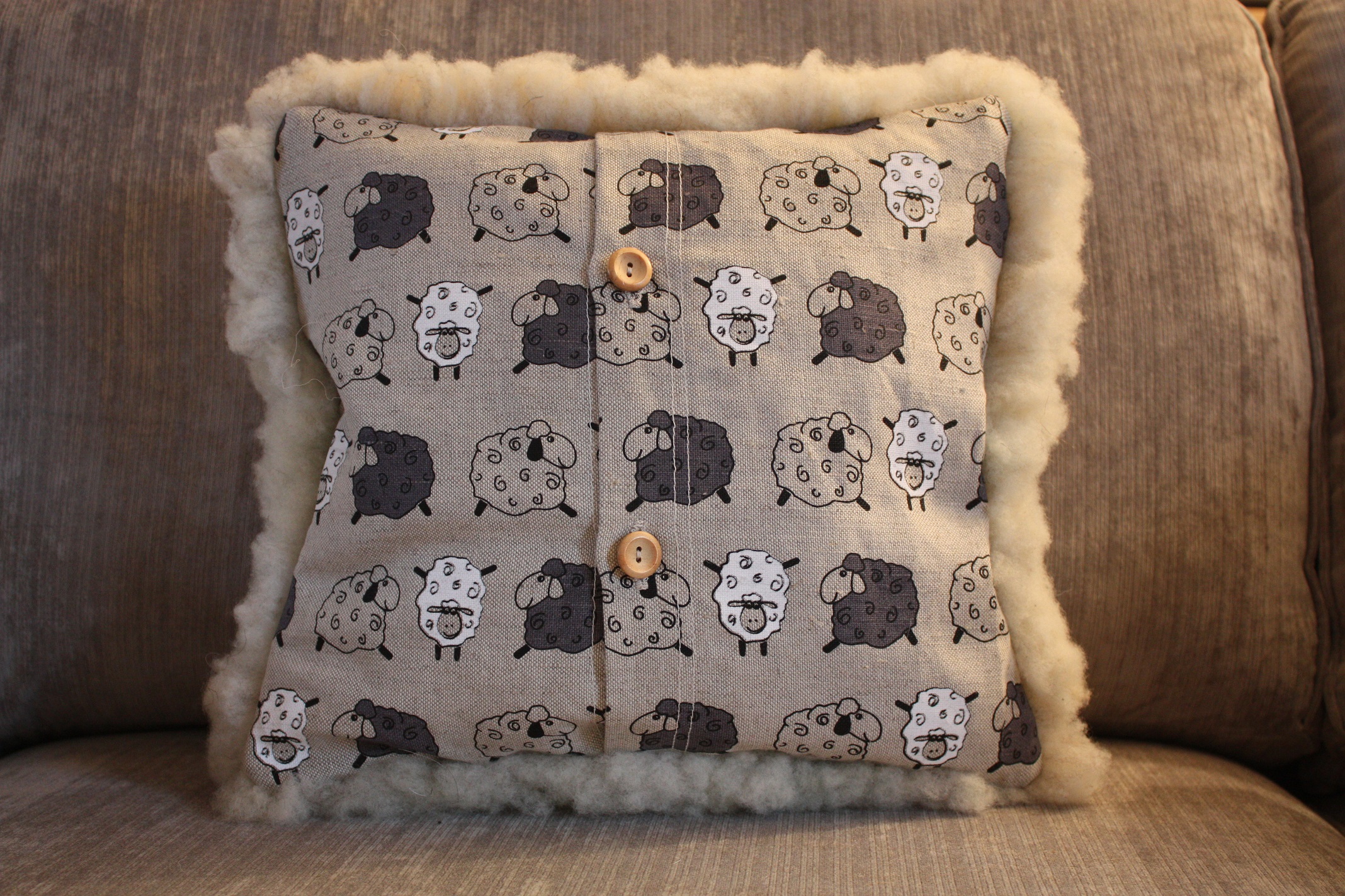 Homegrown, felted fleece “sheepskin” cushion, natural cream – Coloured Ryeland fleece - Image 5