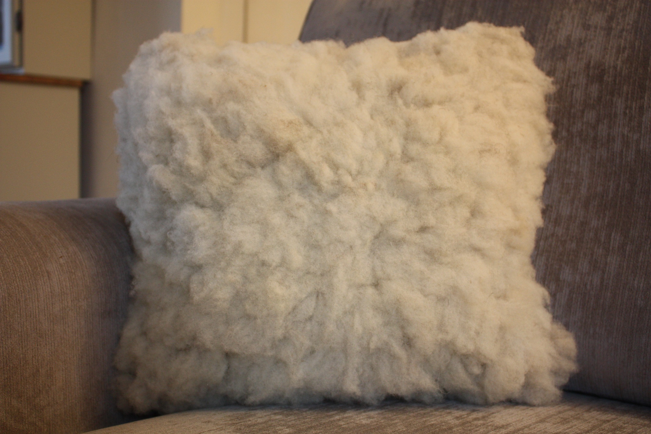 Homegrown, felted fleece “sheepskin” cushion, natural cream – Coloured Ryeland fleece - Image 2