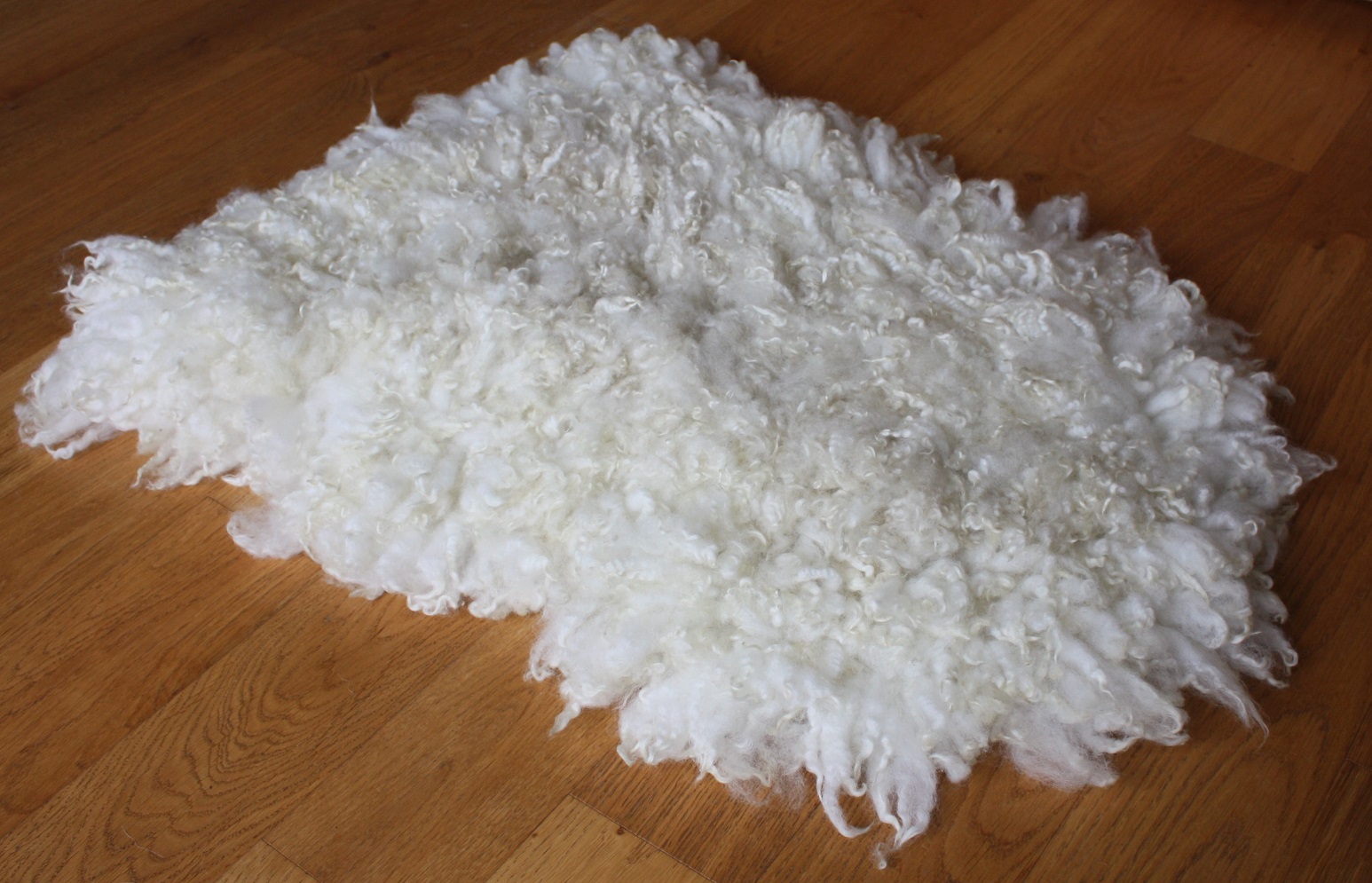 Felted fleece rug, cream, super long locks - Mule fleece - small