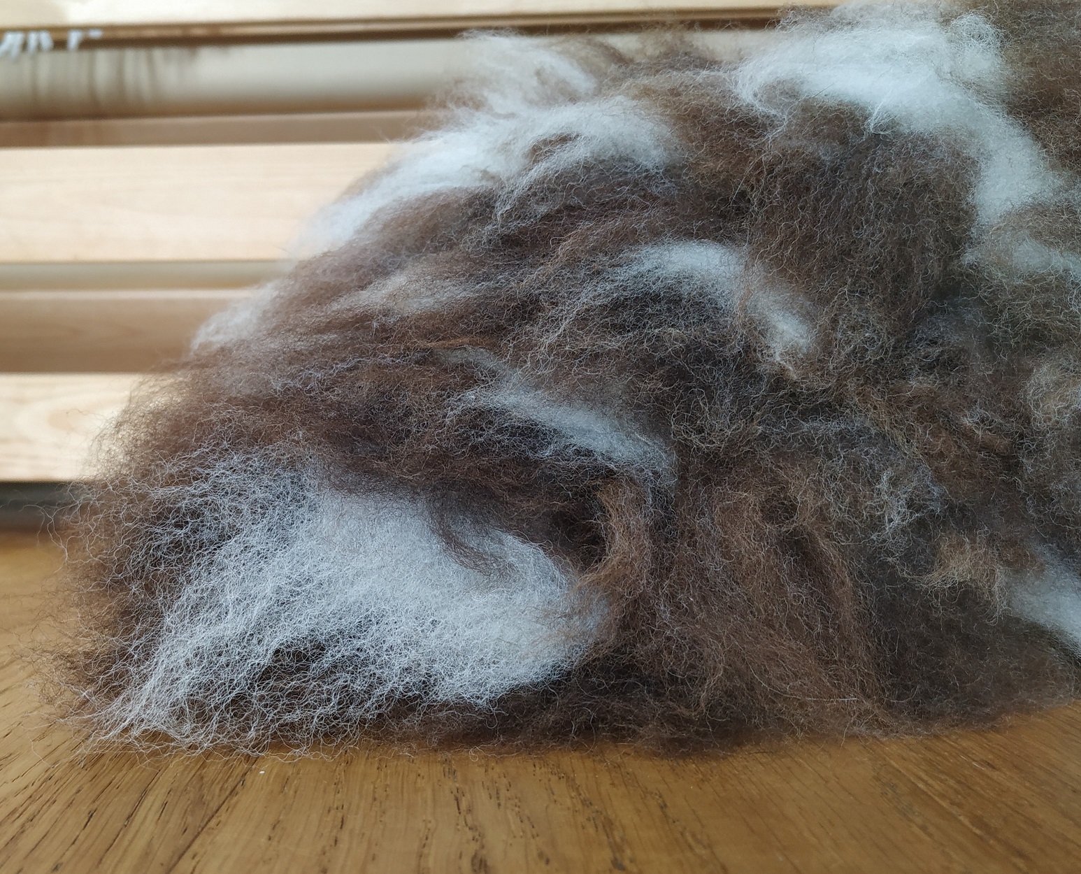 Felted fleece “sheepskin” cushion, natural brown & white – Jacob fleece - 15 x 14 x 5 inches - Image 4