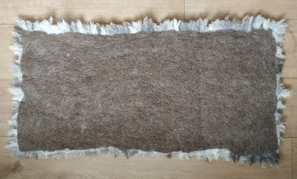 Homegrown, felted-fleece, sheep-friendly “sheepskin” pram liner/baby mat – natural beige, cream, grey – Coloured Ryeland fleece provided by Sky– 32” x 15” - Image 2